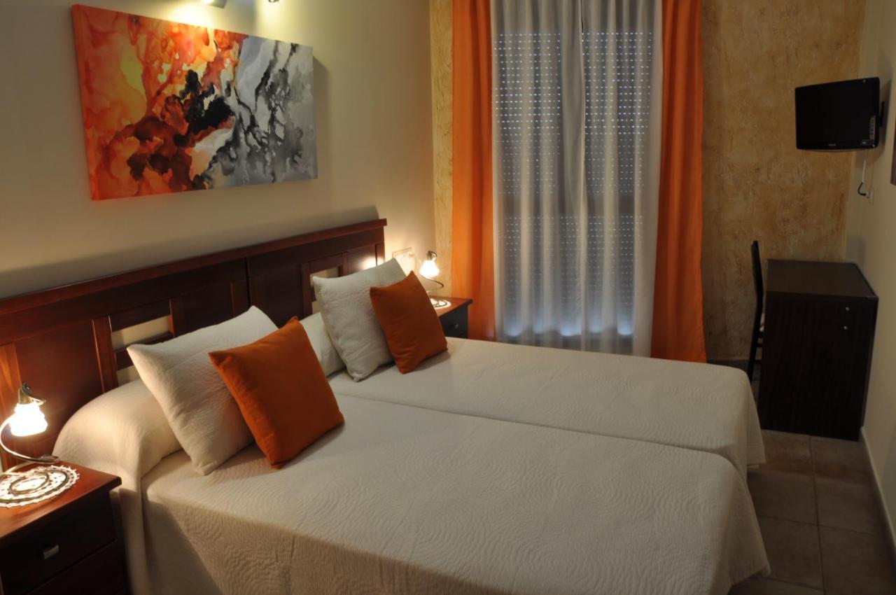 Hostal Rural Letur Bagian luar foto
